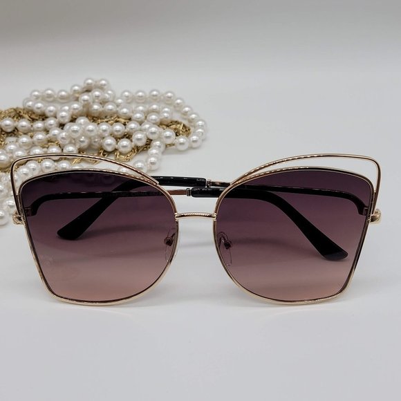 Pretty Kitty Cat Eye Sunglasses - LAST ONE!!! - Picture 1 of 10